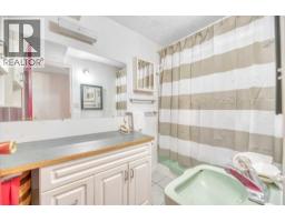 3531 42 Street Ne, Calgary, AB T1Y4S5 Photo 26