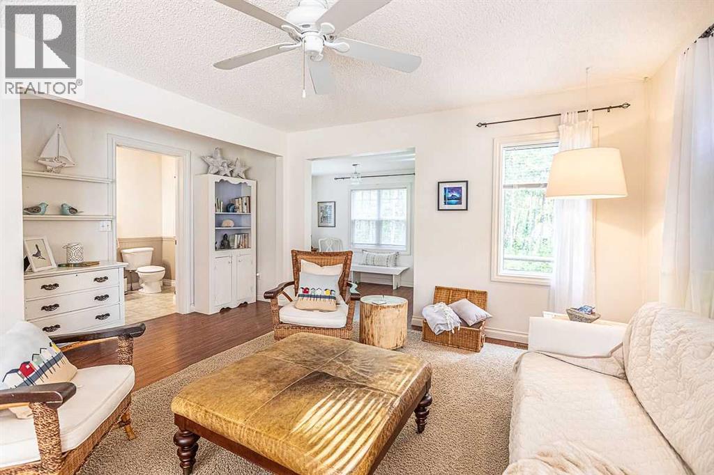 Listing photo – B24 Golden Crescent, Golden Days