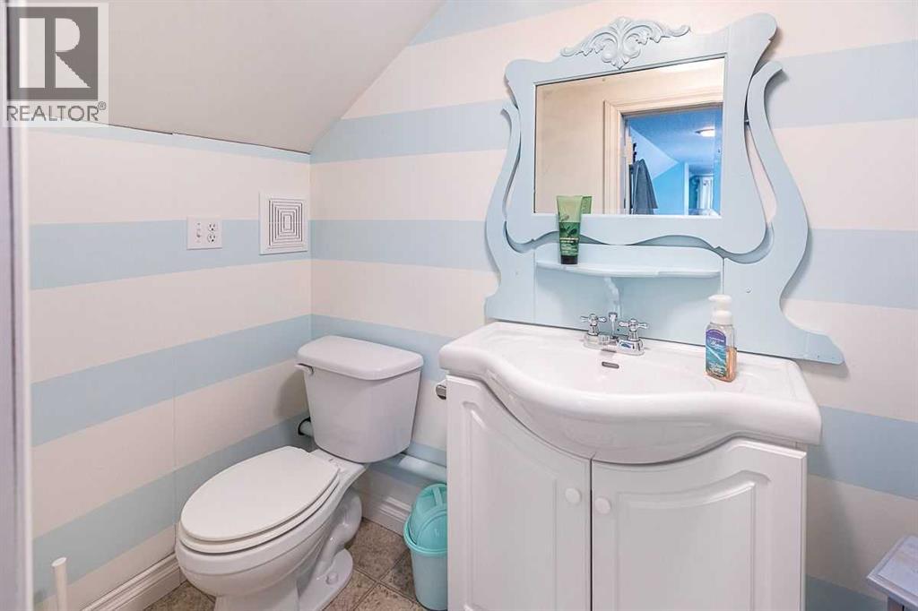 Listing photo – B24 Golden Crescent, Golden Days
