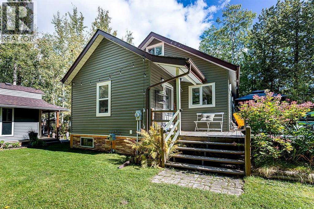 Listing photo – B24 Golden Crescent, Golden Days