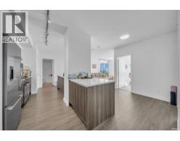 2101 4900 Lennox Lane, Burnaby, BC V5H0G9 Photo 10
