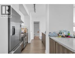 2101 4900 Lennox Lane, Burnaby, BC V5H0G9 Photo 11