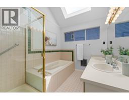 1885 Macdonald Street, Vancouver, BC V6K3X7 Photo 17