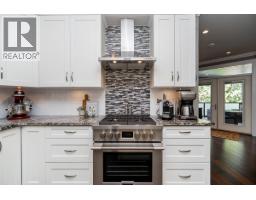 3353 Mason Avenue, Coquitlam, BC V3B7M9 Photo 10