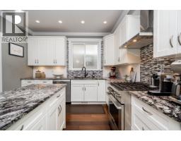 3353 Mason Avenue, Coquitlam, BC V3B7M9 Photo 9