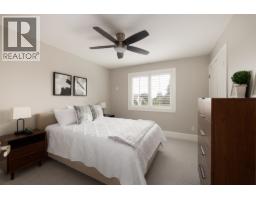 977 Melbourne Avenue, North Vancouver, BC V7R1P1 Photo 25
