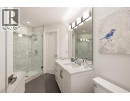 977 Melbourne Avenue, North Vancouver, BC V7R1P1 Photo 27
