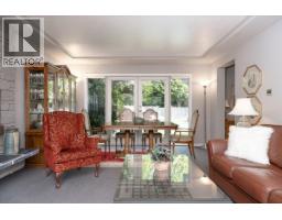 2864 Bushnell Place, North Vancouver, BC V7J2Y8 Photo 15