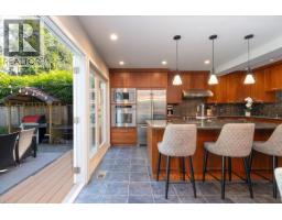 2864 Bushnell Place, North Vancouver, BC V7J2Y8 Photo 9