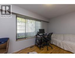 557 Tempe Crescent, North Vancouver, BC V7N1E7 Photo 26