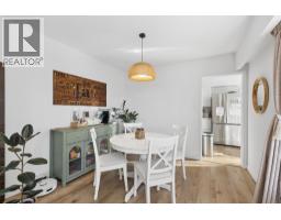 915 Wentworth Avenue, North Vancouver, BC V7R1R8 Photo 15
