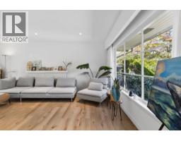 915 Wentworth Avenue, North Vancouver, BC V7R1R8 Photo 6