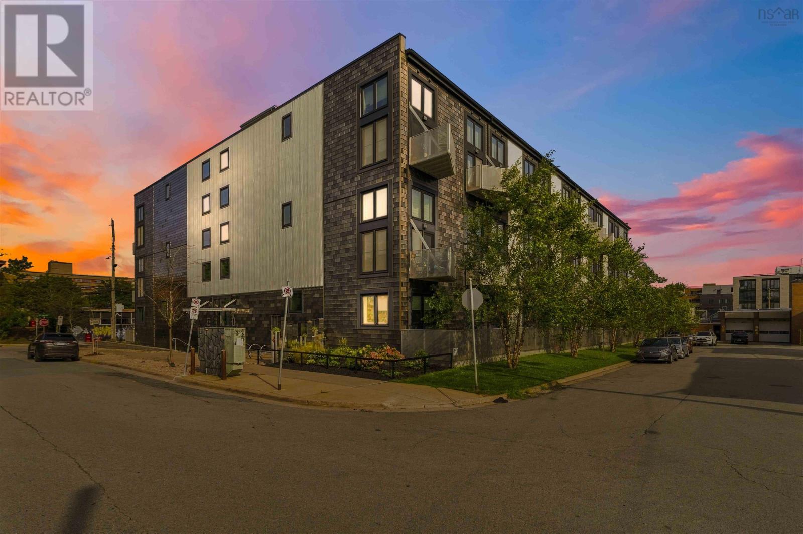 Property for sale at 213 5662 Roberts Street