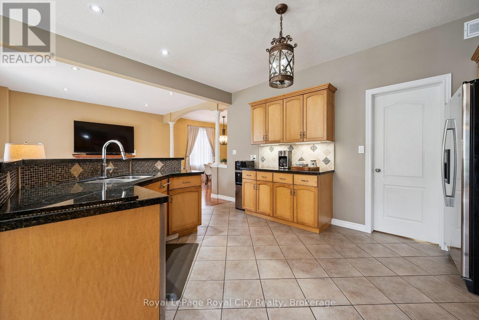 26 FRASSON DRIVE - Image 17