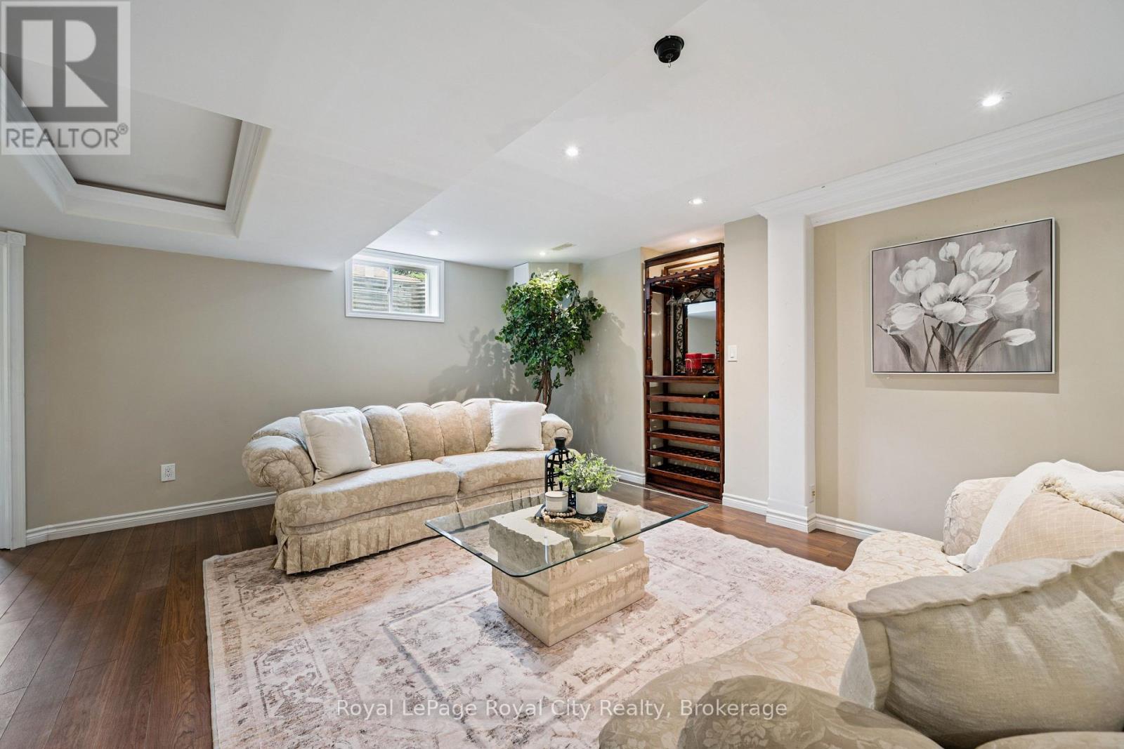 26 FRASSON DRIVE - 32