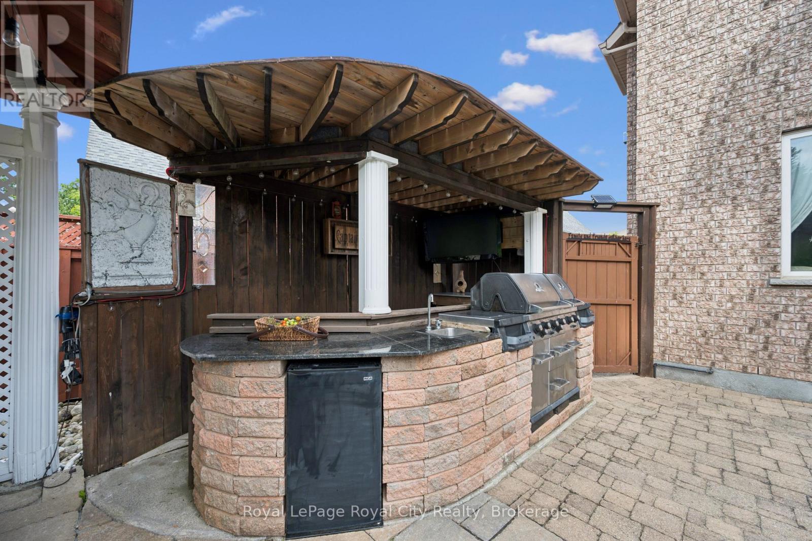 26 FRASSON DRIVE - Image 38