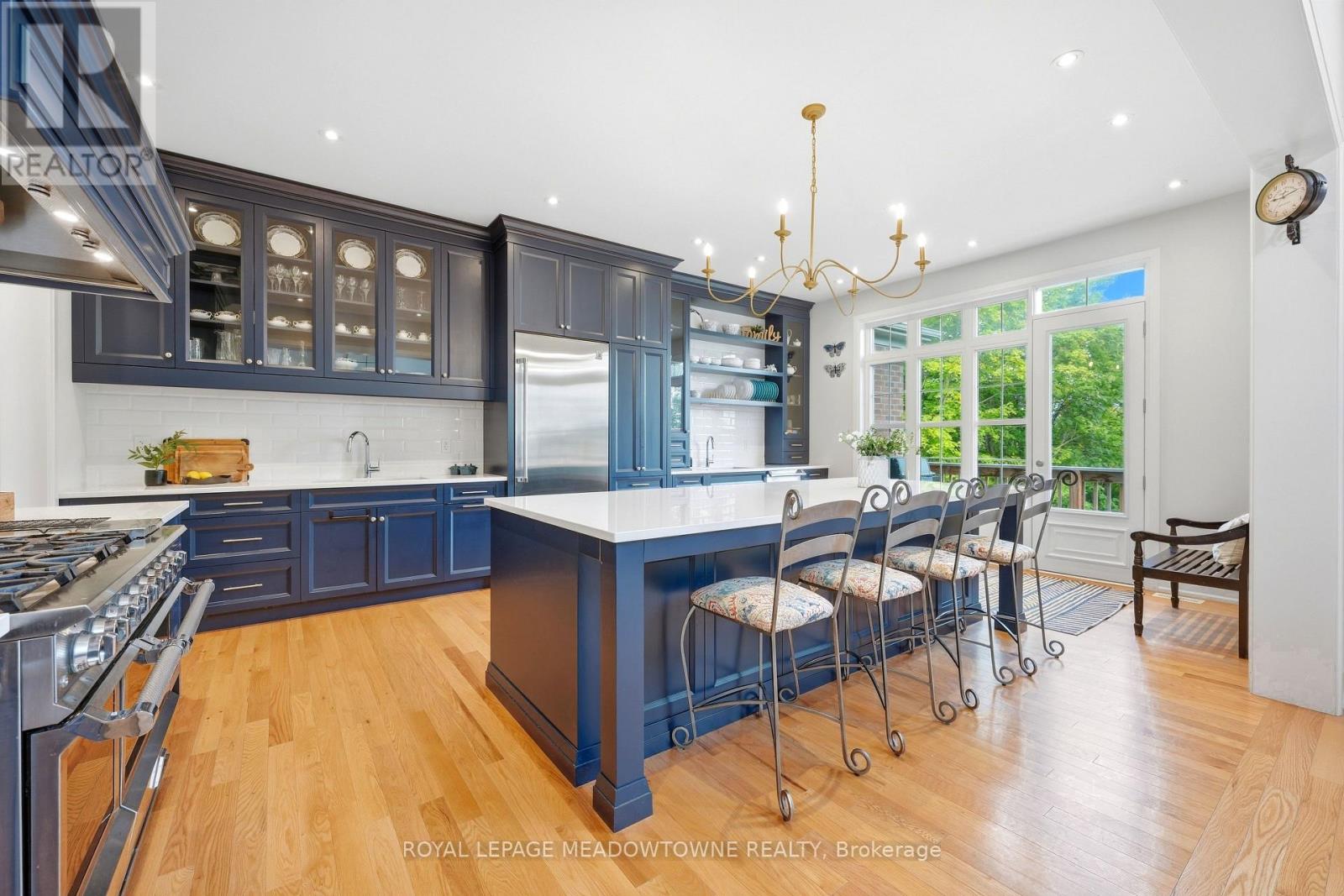 8 J B ROBSON COURT, Halton Hills (Glen Williams) — photo 12