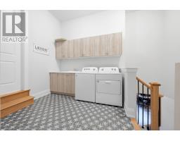 8 J B Robson Court, Halton Hills, ON L7G0P3 Photo 17
