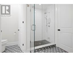 8 J B Robson Court, Halton Hills, ON L7G0P3 Photo 38