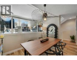 431 Brae Glen Crescent Sw, Calgary, AB T2W1B6 Photo 13