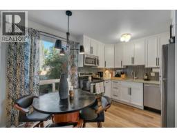 431 Brae Glen Crescent Sw, Calgary, AB T2W1B6 Photo 16