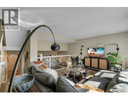4pc Bathroom - 431 Brae Glen Crescent Sw, Calgary, AB T2W1B6 Photo 7