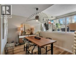 431 Brae Glen Crescent Sw, Calgary, AB T2W1B6 Photo 12