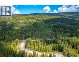 8276 Lincoln Road, Vernon, BC V1B3M8 Photo 10
