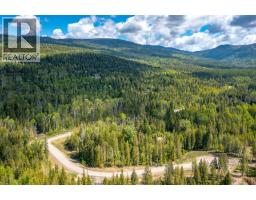 8276 Lincoln Road, Vernon, BC V1B3M8 Photo 9