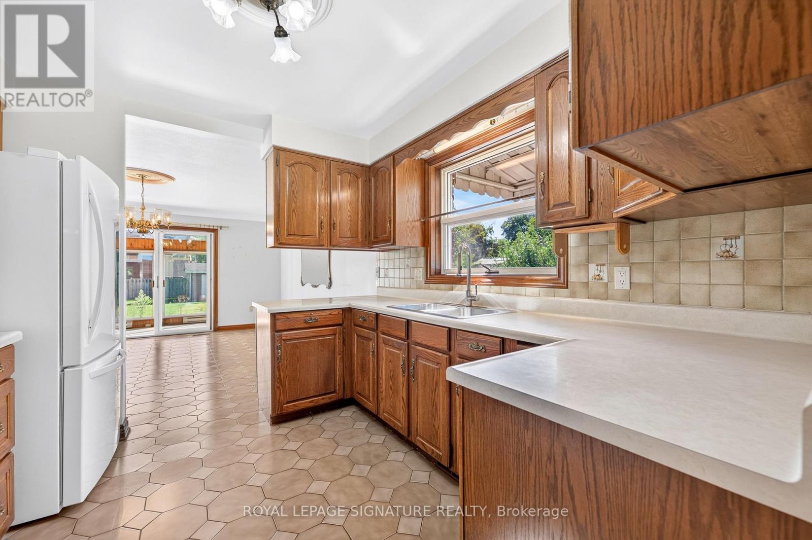 6065 SAINT ANTHONY CRESCENT, Niagara Falls (Church's Lane) — photo 4