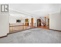 Primary Bedroom - 6065 Saint Anthony Crescent, Niagara Falls, ON L2J3X5 Photo 11