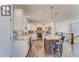 Primary Bedroom - 7221 Edgewater Place, Coldstream, BC V1B4C5 Photo 16