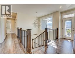 4pc Bathroom - 7221 Edgewater Place, Coldstream, BC V1B4C5 Photo 6