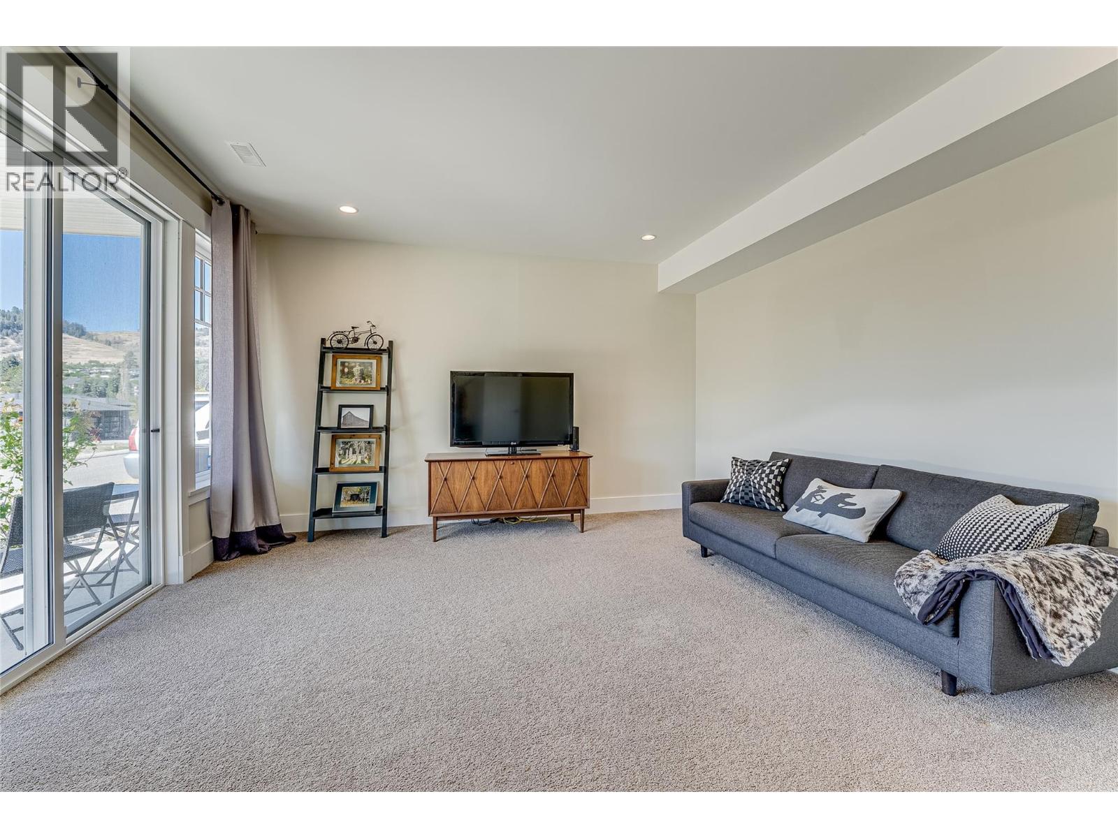 7221 Edgewater Place - 37
