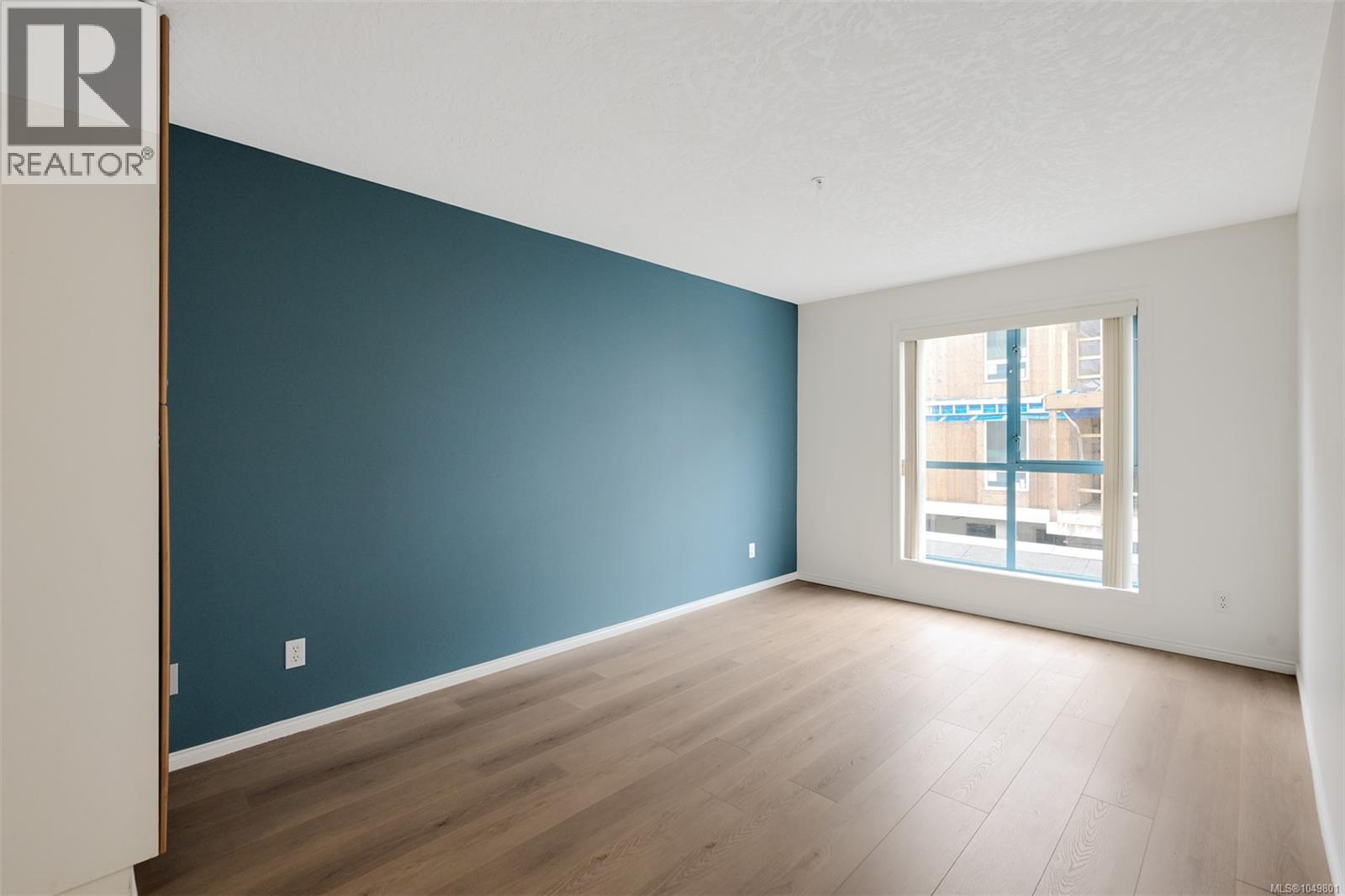 #209 1063 Southgate St - Image 15