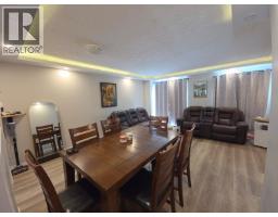 4pc Bathroom - 240 Spieker Avenue, Tumbler Ridge, BC V0C2W0 Photo 6