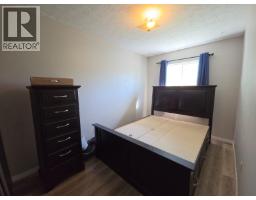 240 Spieker Avenue, Tumbler Ridge, BC V0C2W0 Photo 18