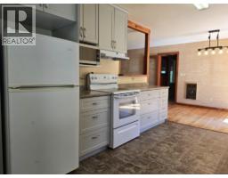 Kitchen - 432 Webber Road, Clearwater, BC V0E1N2 Photo 11