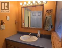 432 Webber Road, Clearwater, BC V0E1N2 Photo 23