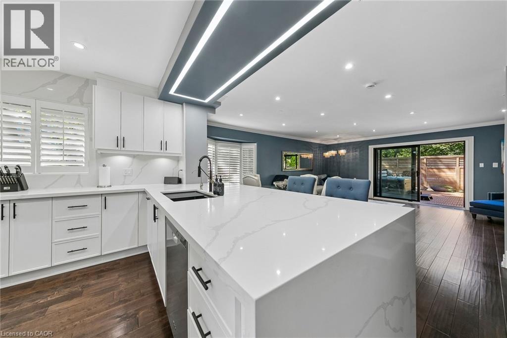 73 WINDHAVEN Place, Oakville — photo 10