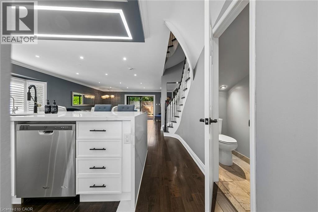 73 WINDHAVEN Place, Oakville — photo 8