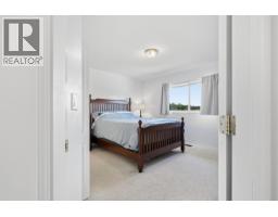 4904 Telqua Drive, 108 Mile Ranch, BC V0K2Z0 Photo 18