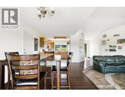 4904 Telqua Drive, 108 Mile Ranch, BC V0K2Z0 Photo 9