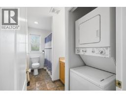4904 Telqua Drive, 108 Mile Ranch, BC V0K2Z0 Photo 24