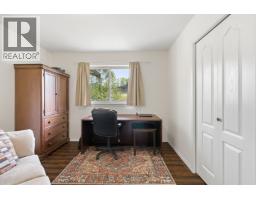 4904 Telqua Drive, 108 Mile Ranch, BC V0K2Z0 Photo 28