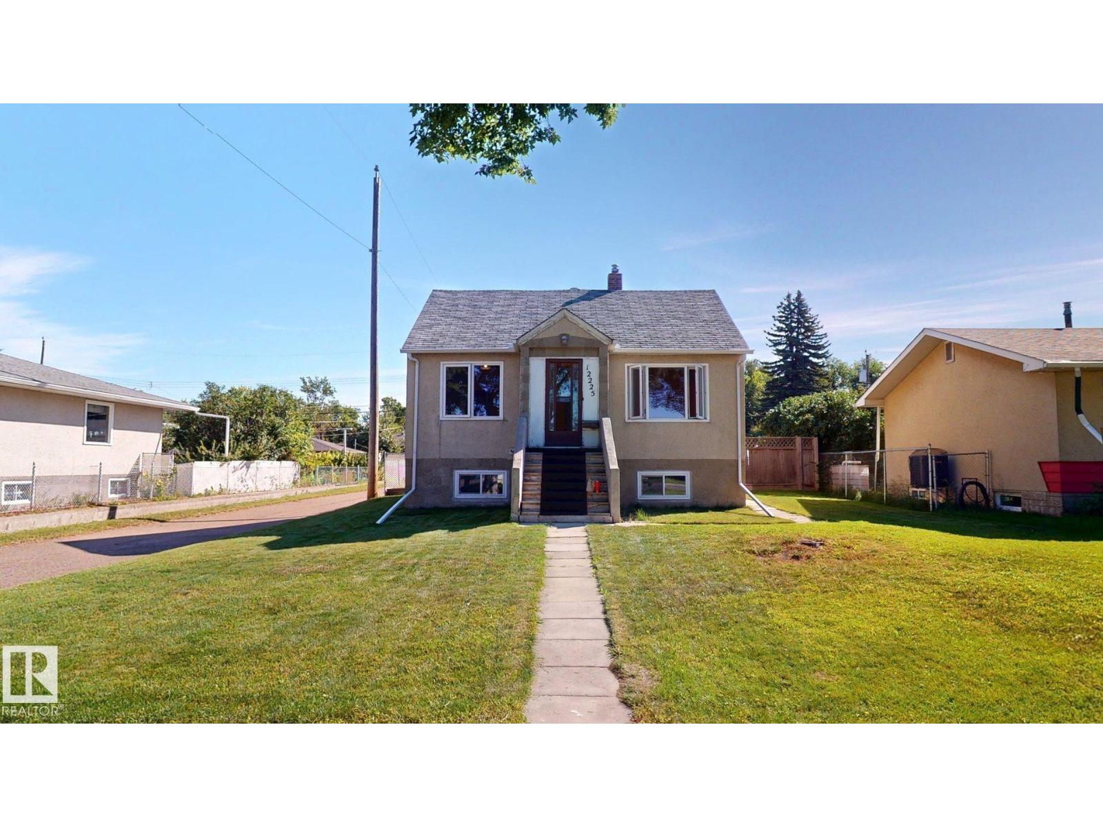 12225 81 ST NW - 1