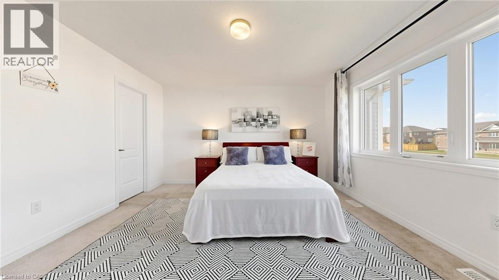 12 EDMINSTON Drive - 15