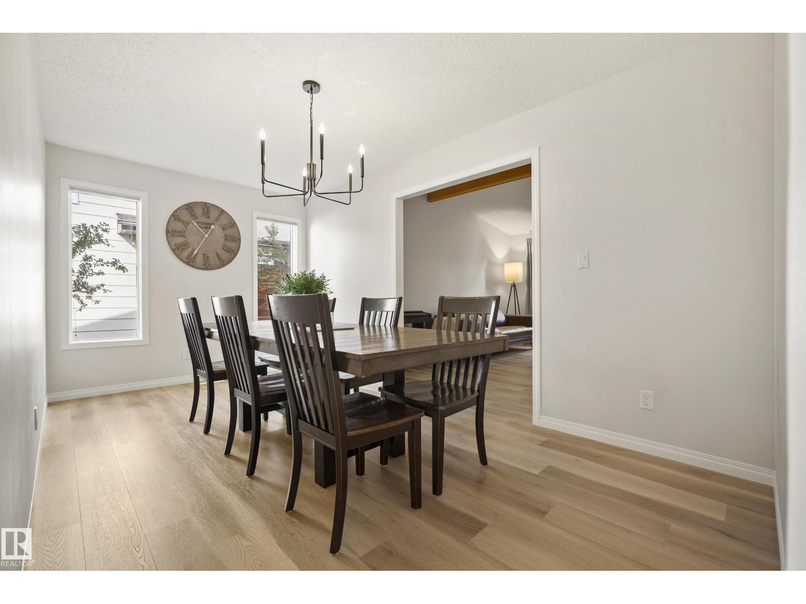 7 PEMBINA PL - 11