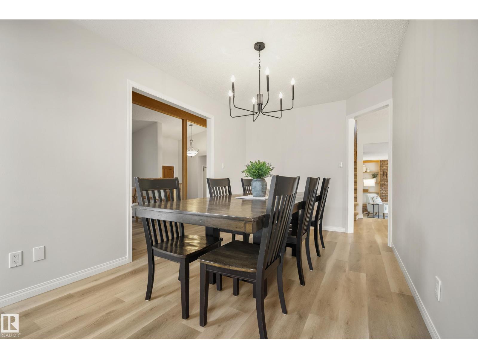 7 PEMBINA PL - 12