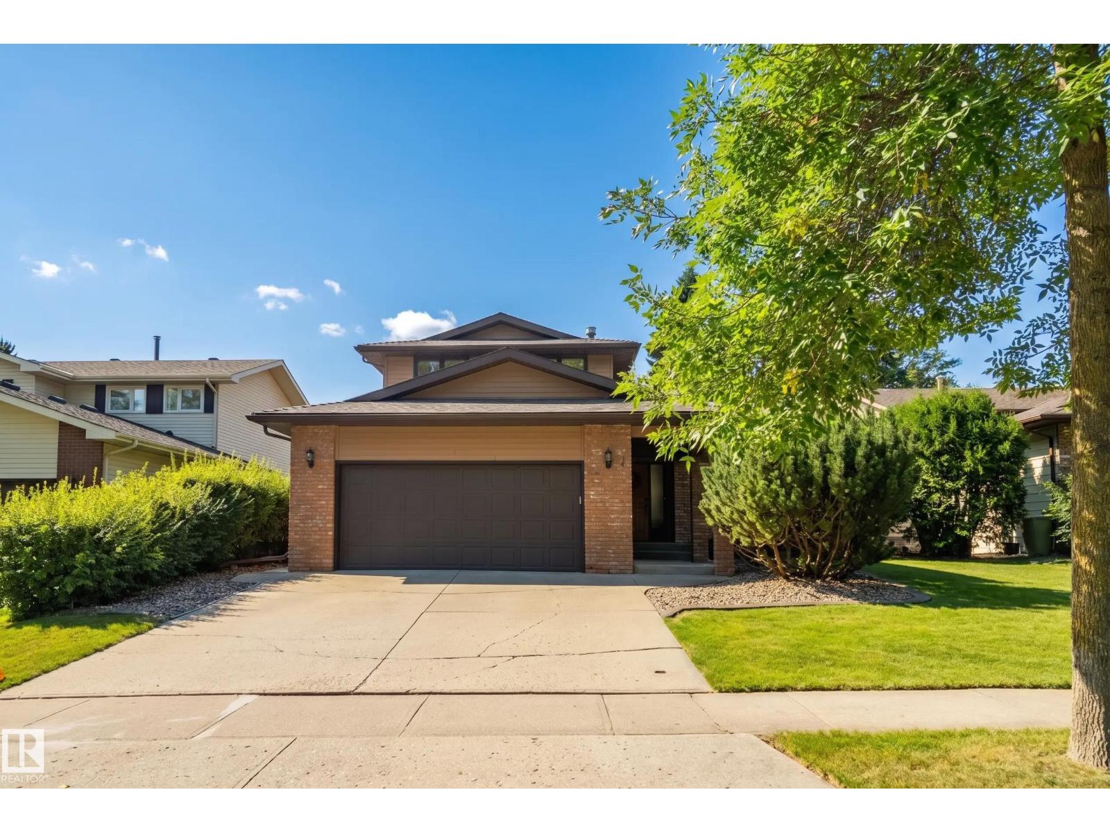 7 PEMBINA PL, St. Albert, Alberta, T8N4P7
